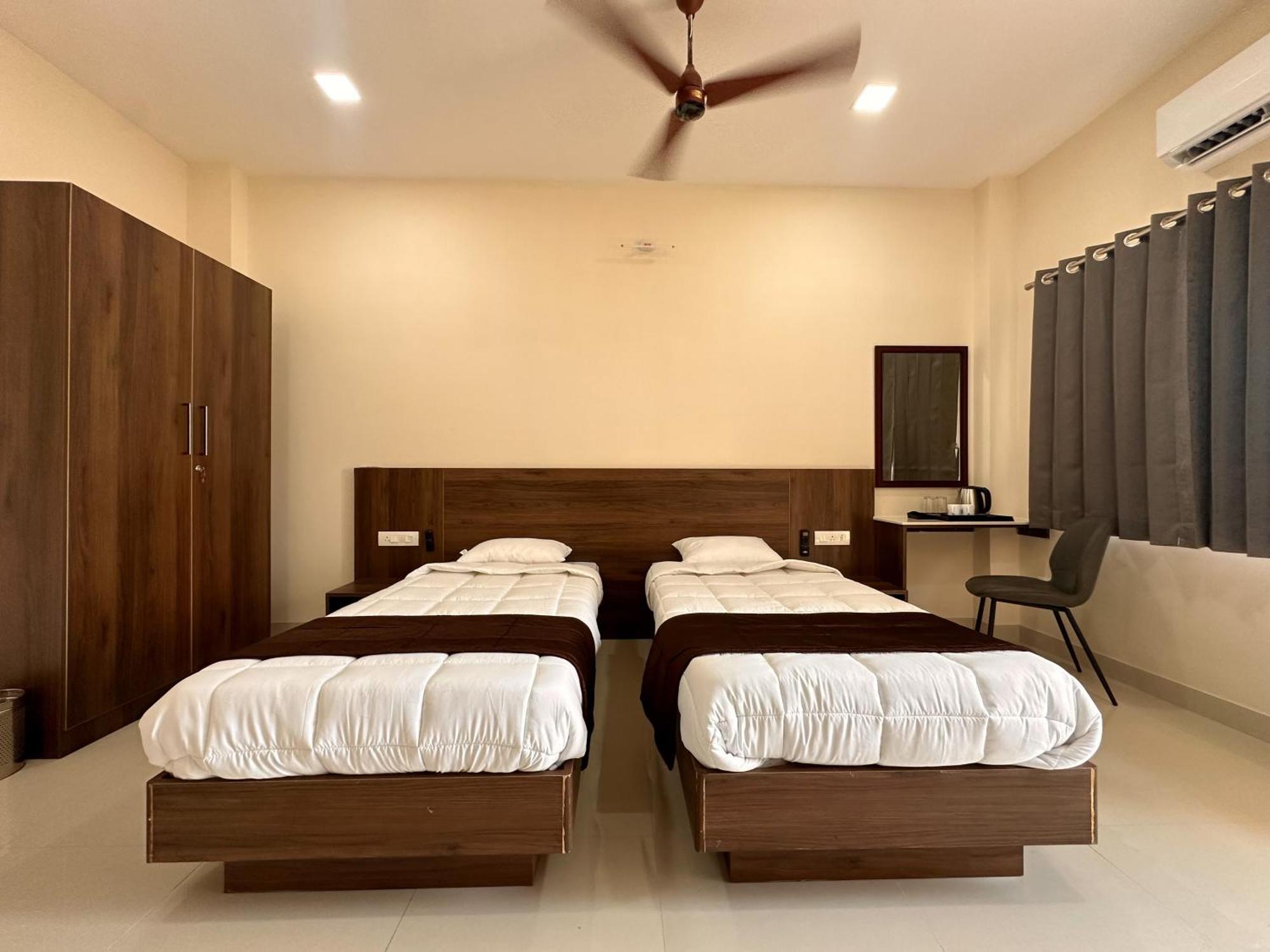Tulip Homes Coimbatore Extérieur photo