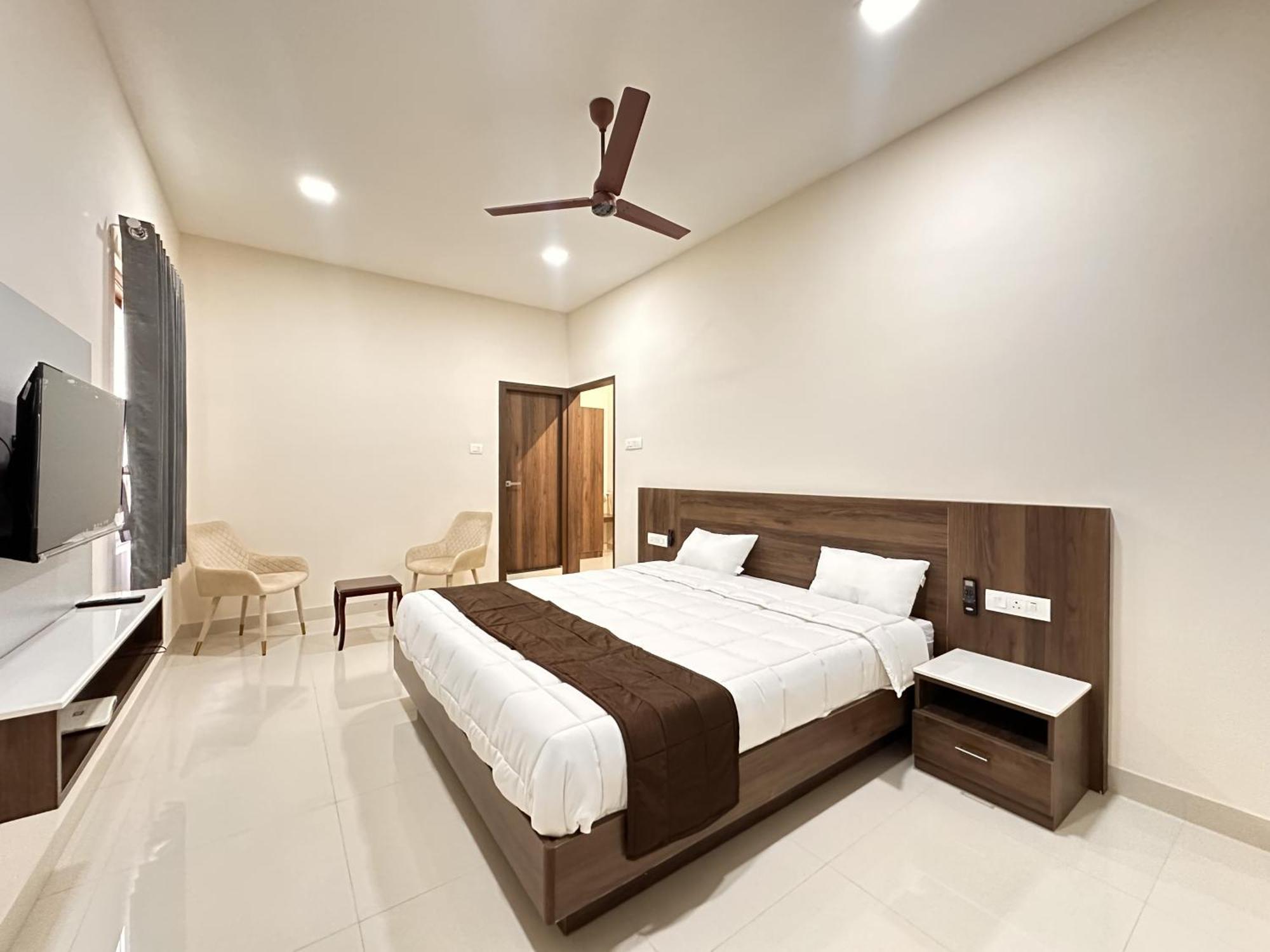 Tulip Homes Coimbatore Extérieur photo
